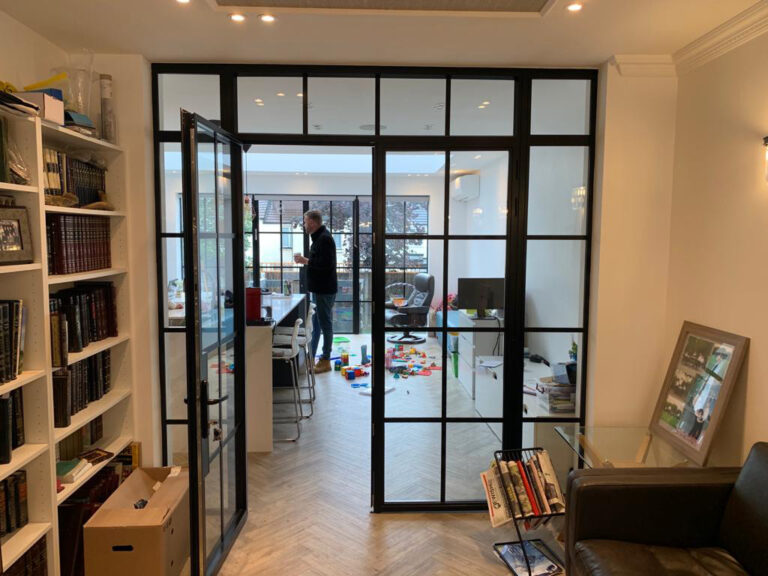 steel room dividers, steel room partitions, room divider