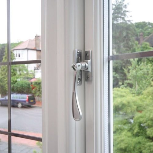 Internal handle of a timber window